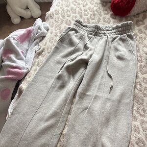 Blogjlates/ POPFLEX wide leg sweatpants- size M